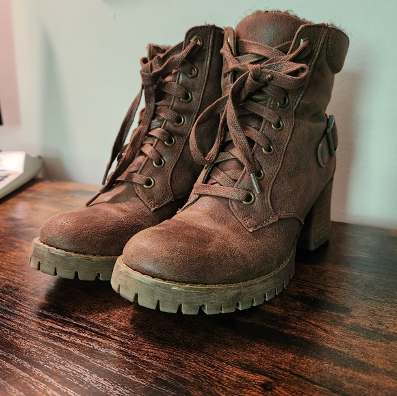 Carlos Santana Brown Lace up Moto Combat Boots Women's 7M - Picture 2 of 11